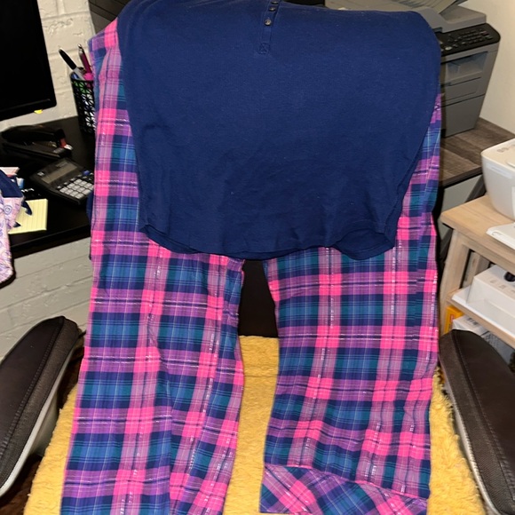 Victoria's Secret Other - Victoria’s Secret Blue & Pink pajama set